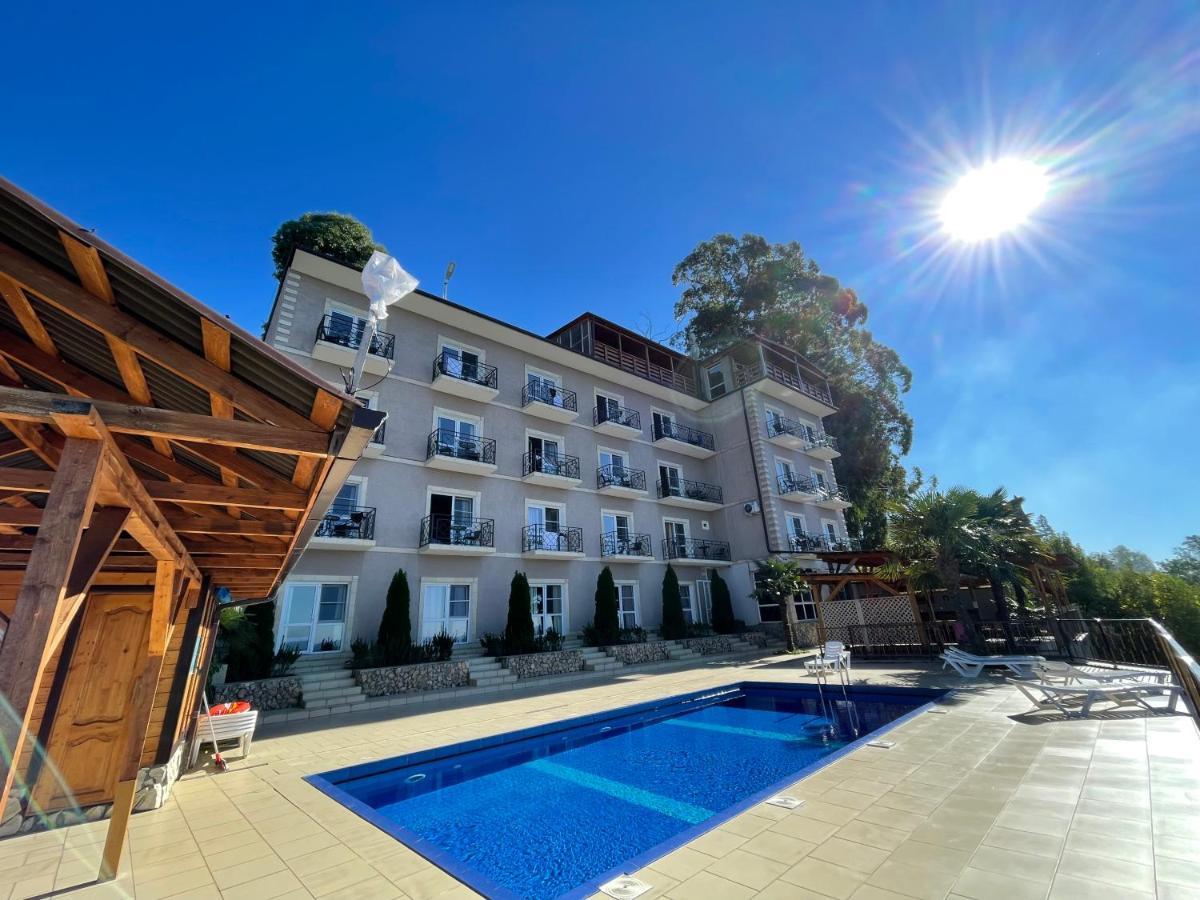 Astan Hotel Gagra Kültér fotó