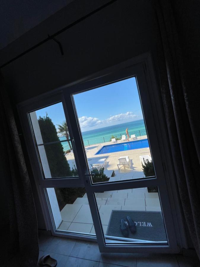 Astan Hotel Gagra Kültér fotó
