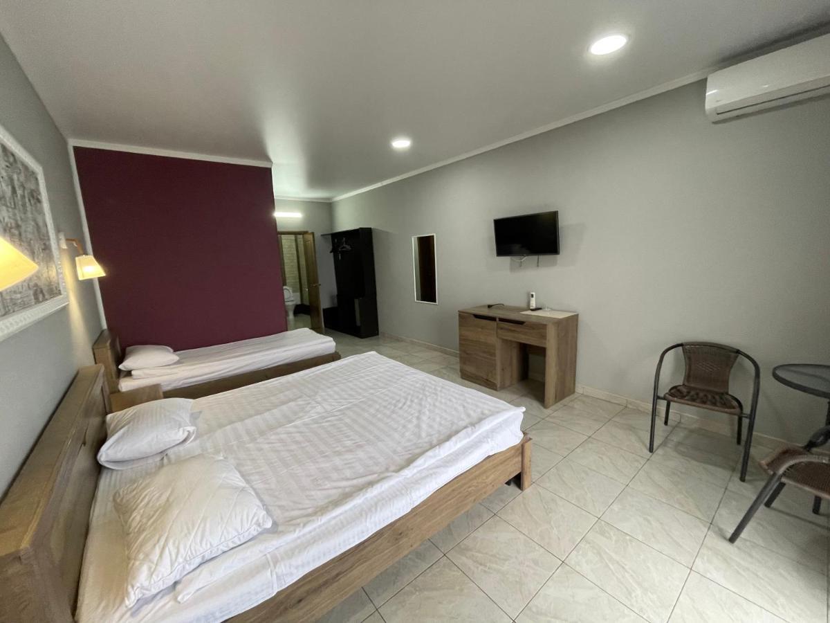 Astan Hotel Gagra Kültér fotó
