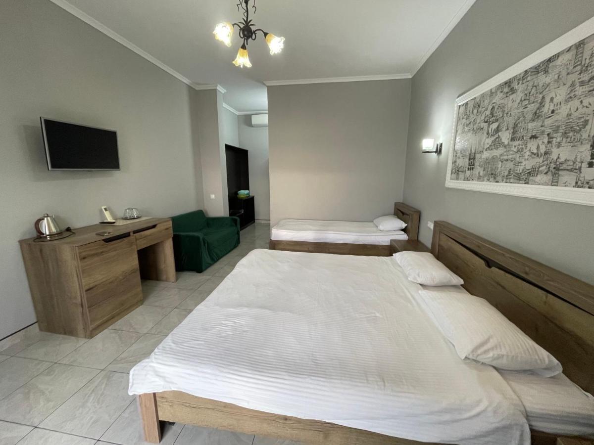 Astan Hotel Gagra Kültér fotó