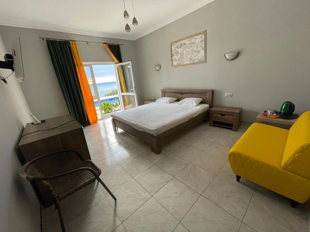 Astan Hotel Gagra Kültér fotó