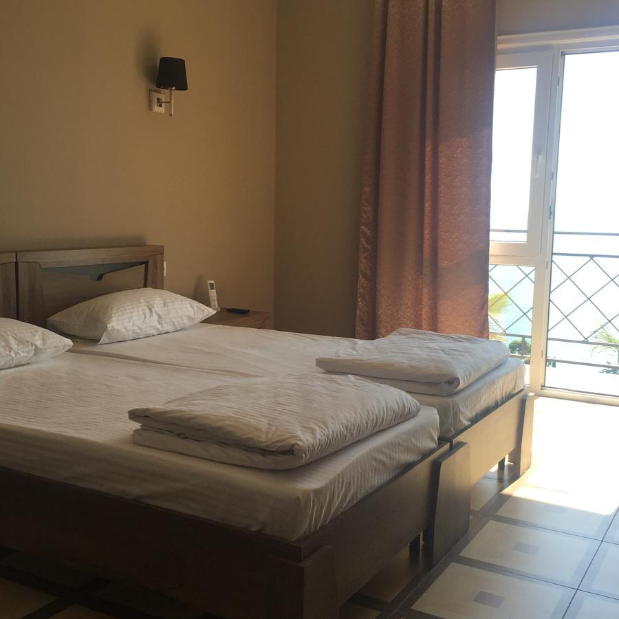 Astan Hotel Gagra Kültér fotó