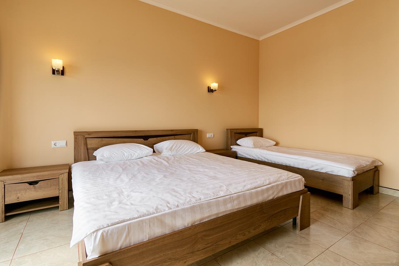 Astan Hotel Gagra Kültér fotó